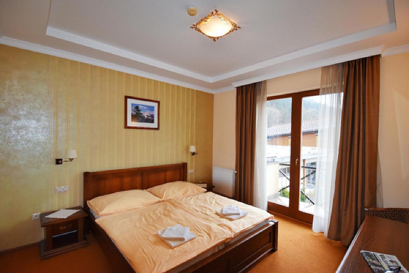 Country Saloon Bela Hotel Szoba fotó